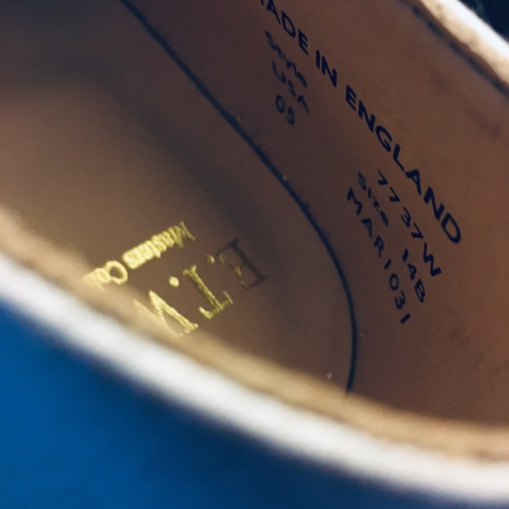 Shoes - Picture 5 of 7